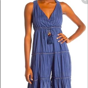 Women’s new Banjarmasin jumpsuit Blue size medium